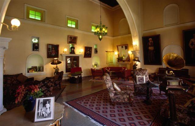 Deogarh Mahal Hotel Devgarh  Exterior foto